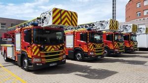 2 bomberos heridos en el incendio de un local en Chamberí (Madrid)