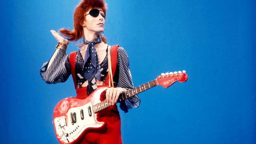 David Bowie interpretando 'Rebel, Rebel'