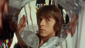 David Bowie en el primer videclip de 'Sapce Oddity'