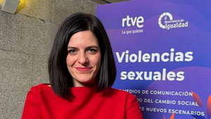 La abogada de Elisa Mouliáa, Carla Vall, responde a las quejas de Errejón sobre su baja