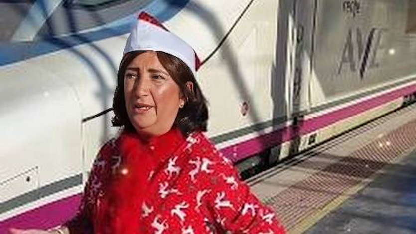 Carmen La Marchosa promocionando el uso del AVE