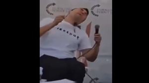 Así mataron brutalmente en un evento en directo a Charlie Kirk, influencer ultra y 'trumpista'