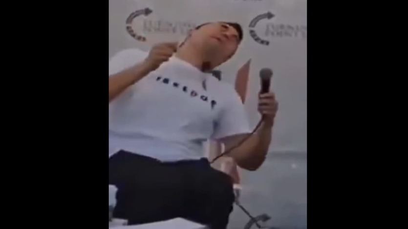 Charlie Kirk, disparado en plena charla