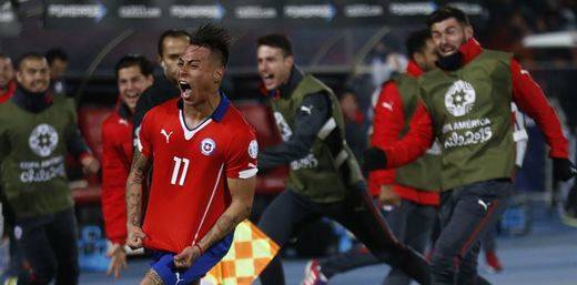 La otra Roja sí cumple: Chile gana a Perú (2-1) y se mete en la final de la Copa América