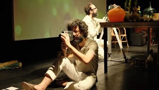 Escena de 'Condenada belleza del mundo'