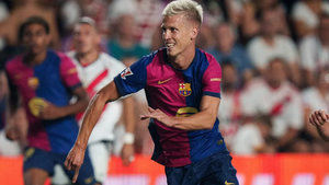 El inscrito con polémica Dani Olmo revoluciona al Barça y consigue la tercera victoria en Vallecas (1-2)