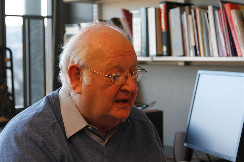 El Nobel de Economía premia la labor del profesor Angus Deaton