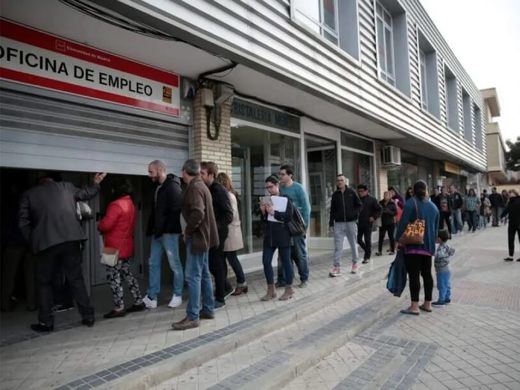 El desempleo en Galicia decrece ligeramente tras la pandemia