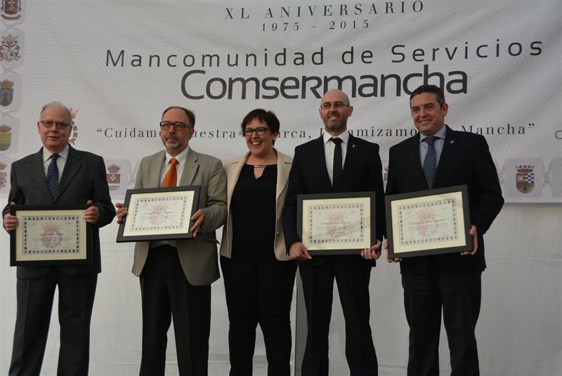 XL Aniversario: Comsermancha rinde homenaje a los alcaldes y concejales de sus once corporaciones