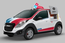 Domino`s Pizza entra en el sector del automóvil