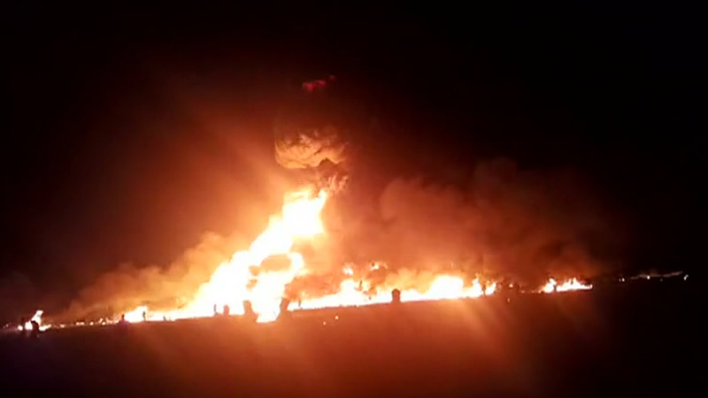 Ya son al menos 66 los muertos en México por la explosión de una tubería de petróleo saqueada