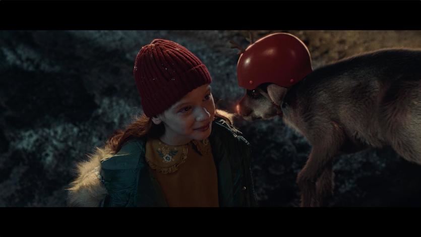 El Corte Inglés crea un spot de cuento mágico para vivir la Navidad desde los ojos de una niña