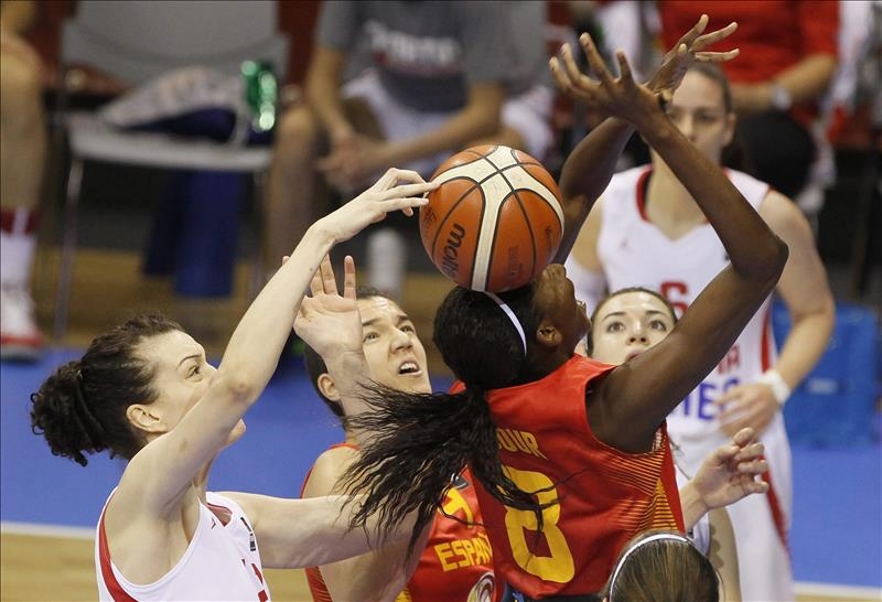 Eurobasket: las 'chicas de oro' vapulean a Croacia y se postulan más por el título (95-52)