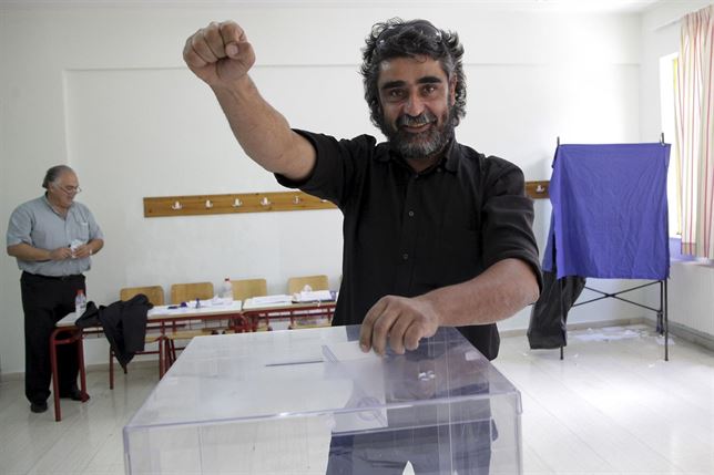 Grecia ha decidido. Los griegos muestran su apoyo a su Gobierno en su pulso con la &#34;Troika&#34;