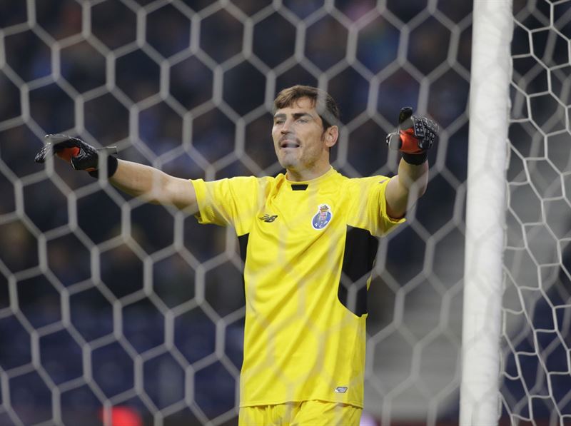 Un error garrafal de Iker Casillas en el Oporto vuelve a ser debate mundial