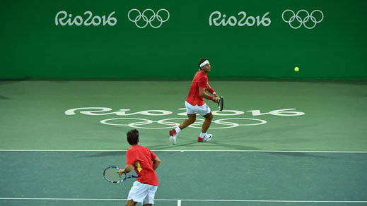 La pareja Nadal-Marc López roza la medalla tras alcanzar las semifinales de dobles