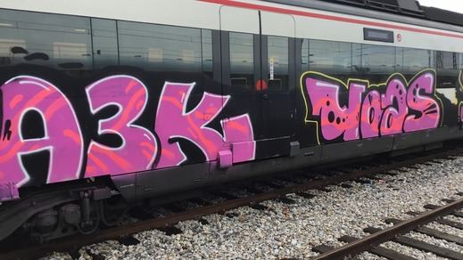 Vandalismo grafitero en los trenes de Renfe
