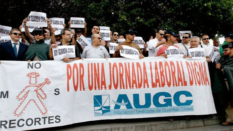 La Justicia autoriza la 'marea de tricornios' del 14-N en Madrid