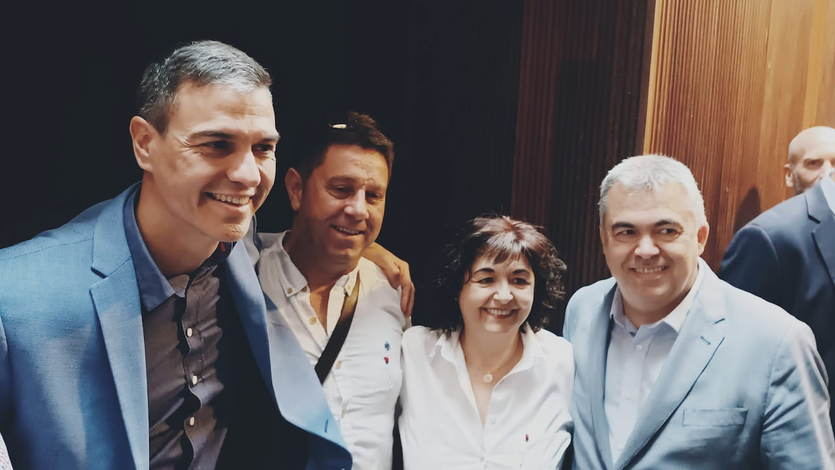 Santos y Belén Cerdán con Pedro Sánchez en Navarra