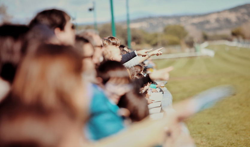 Público en el Hipódromo de la Zarzuela