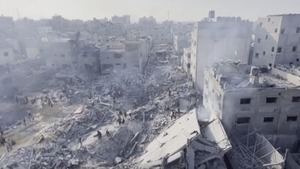 Nuevo bombardeo israelí sobre otro campo de refugiados en Gaza