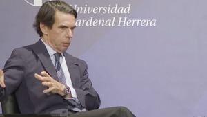 Aznar tilda a Sánchez de "gran farsante" por su paréntesis de 5 días