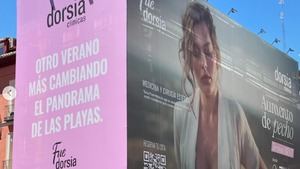 Críticas a una lona de una clínica estética en Madrid por su "peligroso" mensaje