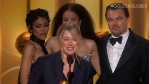 'Una batalla tras otra' y 'Adolescencia', grandes ganadores de los Globos de Oro 2026