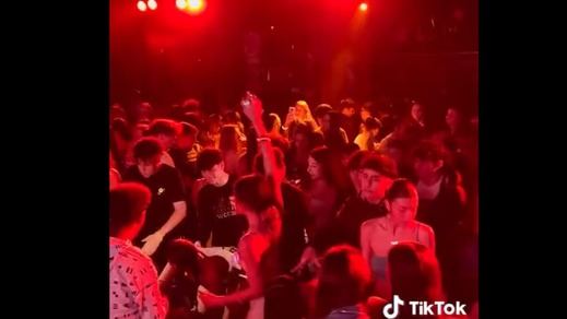 Polémica al promocionarse un local de Barcelona con un vídeo de menores 'perreando'