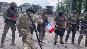 Los mercenarios rusos del Grupo Wagner comienzan a retirarse de la plaza ucraniana de Bajmut