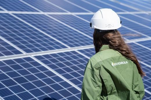 Las nuevas fotovoltaicas que Iberdrola construirá en Cáceres darán energía limpia a 100.000 hogares