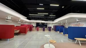Renfe estrena un nuevo 'Espacio Renfe' en la estación de Madrid Chamartín