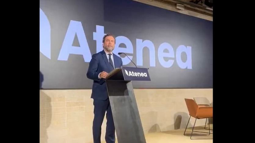 Iván Espinosa de los Monteros presenta Atenea