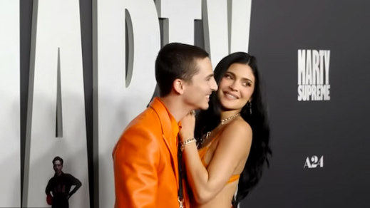 Kylie Jenner junto a Timothée Chalamet