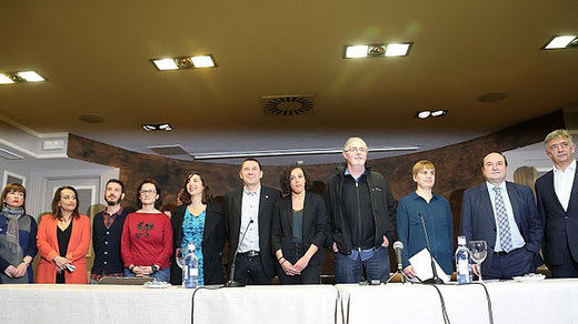 PSOE y Podemos se unen a Otegi en el manifiesto sobre el desarme de ETA