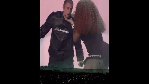 Justin Bieber junto a SZA