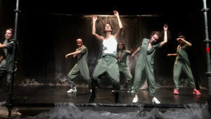 Crítica de la obra de teatro '#LaIRA': Jóvenes psicópatas en acción