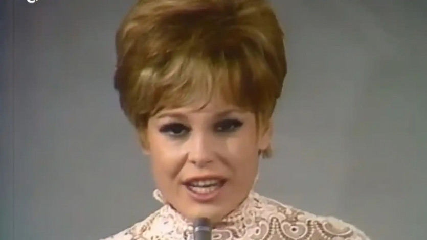 Laura Valenzuela presentando Eurovisión en 1969