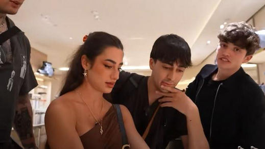 Lola Lolita en el vídeo de Nil Ojeda