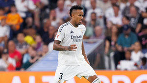 Otro lesionado más en el Real Madrid: Militao cae durante su estancia en Brasil
