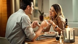 Debate por las críticas de un hostelero a las parejas que comparten el menú del día para ahorrar