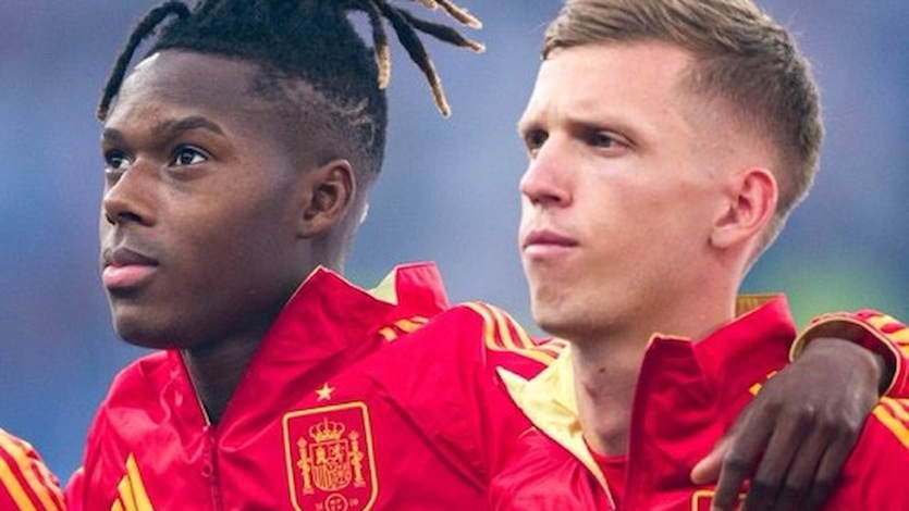 Nico Williams, futbolista del Athletic y Dani Olmo, futbolista del Barça