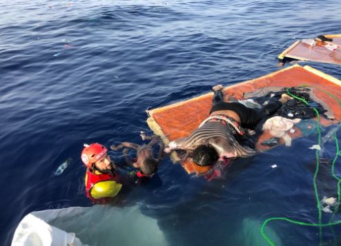 Inmigrantes muertos en el Mediterráneo