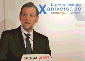 Rajoy comienza a impulsar su imagen pública y aparece en el evento especial del décimo aniversario de los Desayunos Informativos de Europa Press 