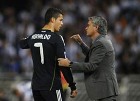 Cristiano vs. Mourinho: El delantero prefiere hacer oídos sordos 