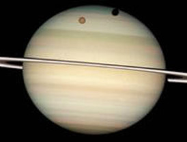 La destrucción de una gran luna creó los anillos de Saturno