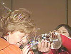 Marinos chilenos rinden homenaje a héroe peruano