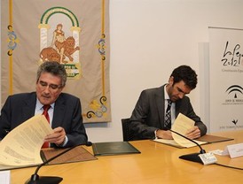 El caos por la ceniza volcánica cierra siete aeropuertos en España y cancela más de 2.000 vuelos