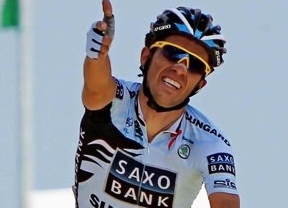La figura de Contador está por encima de 'clembuteroles': su equipo Saxo Bank añade patrocinadores para 2012