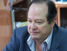 Álvarez Paz retira su candidatura presidencial